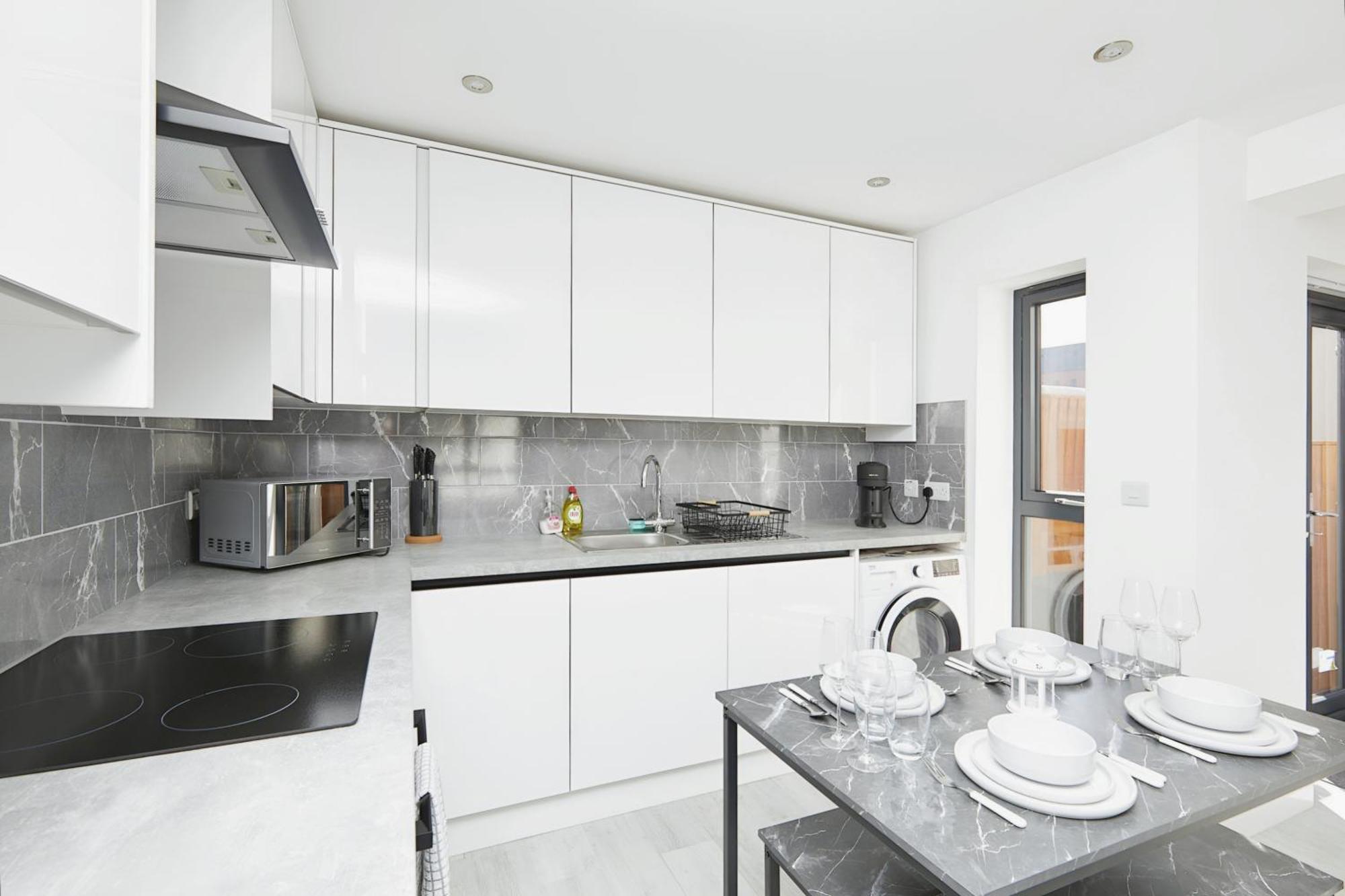 Modern Home In Derby City Centre - Free Gated Parking Екстер'єр фото